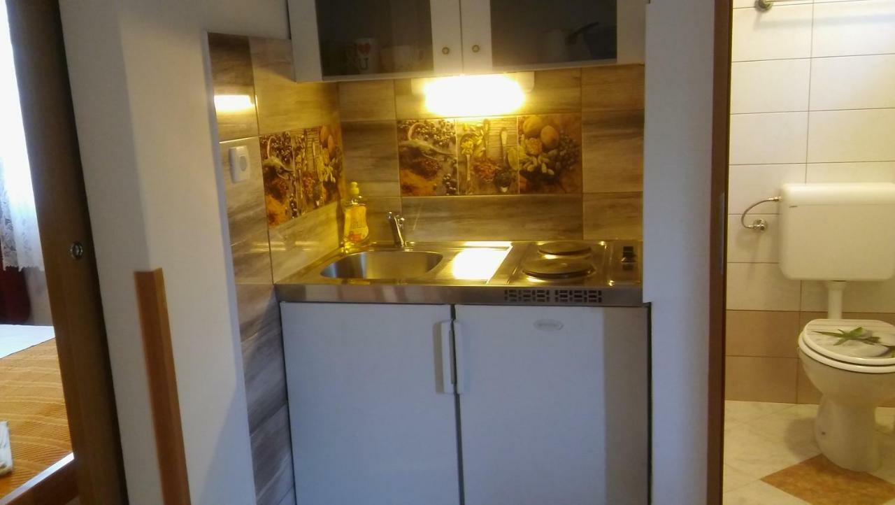 Apartmani Vitkovic II Cres Dış mekan fotoğraf