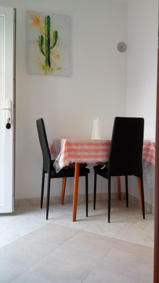 Apartmani Vitkovic II Cres Dış mekan fotoğraf